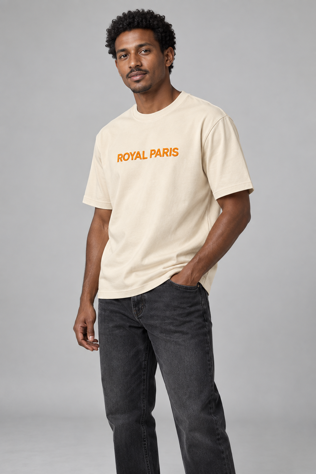 Royal Paris 444 — model — המחשת לבישה ב-AI