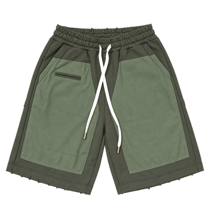 Pocket Grid Shorts – מכנסי ברמודה — ירוק זית כהה עם פאנלים ירוקים — קדימה