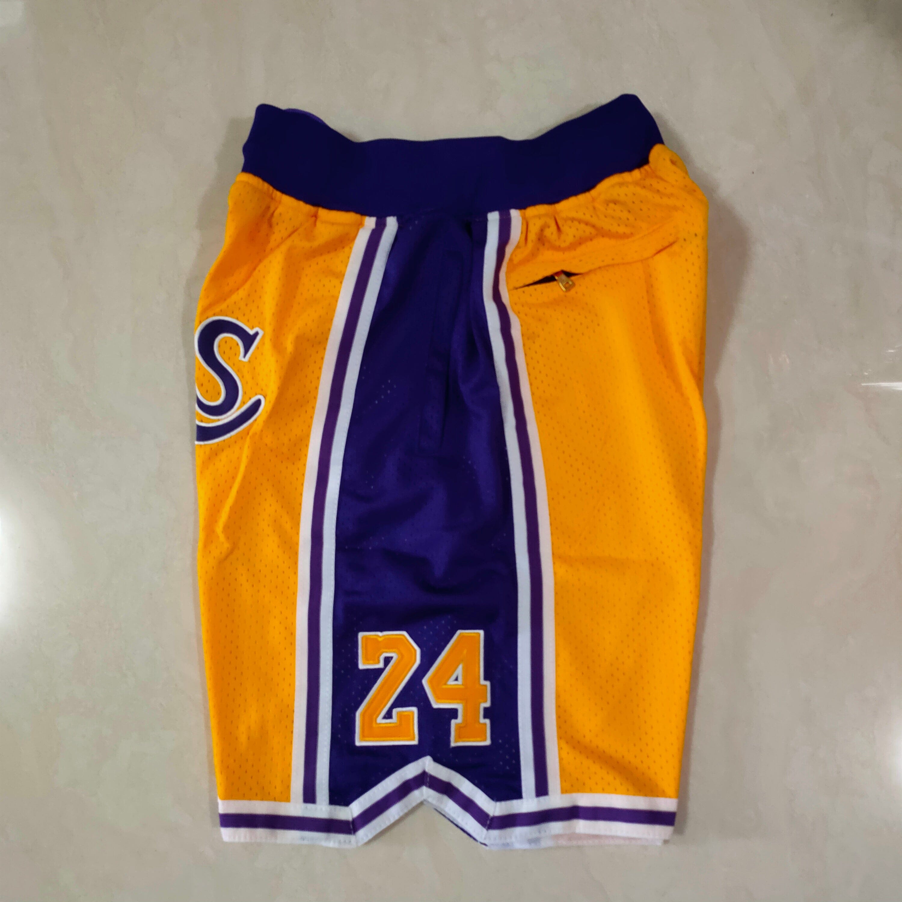 LAKER שורט